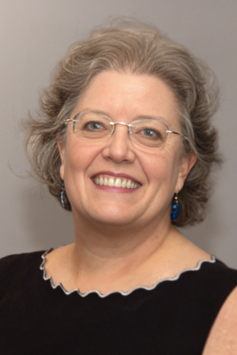 Lisa Curtis